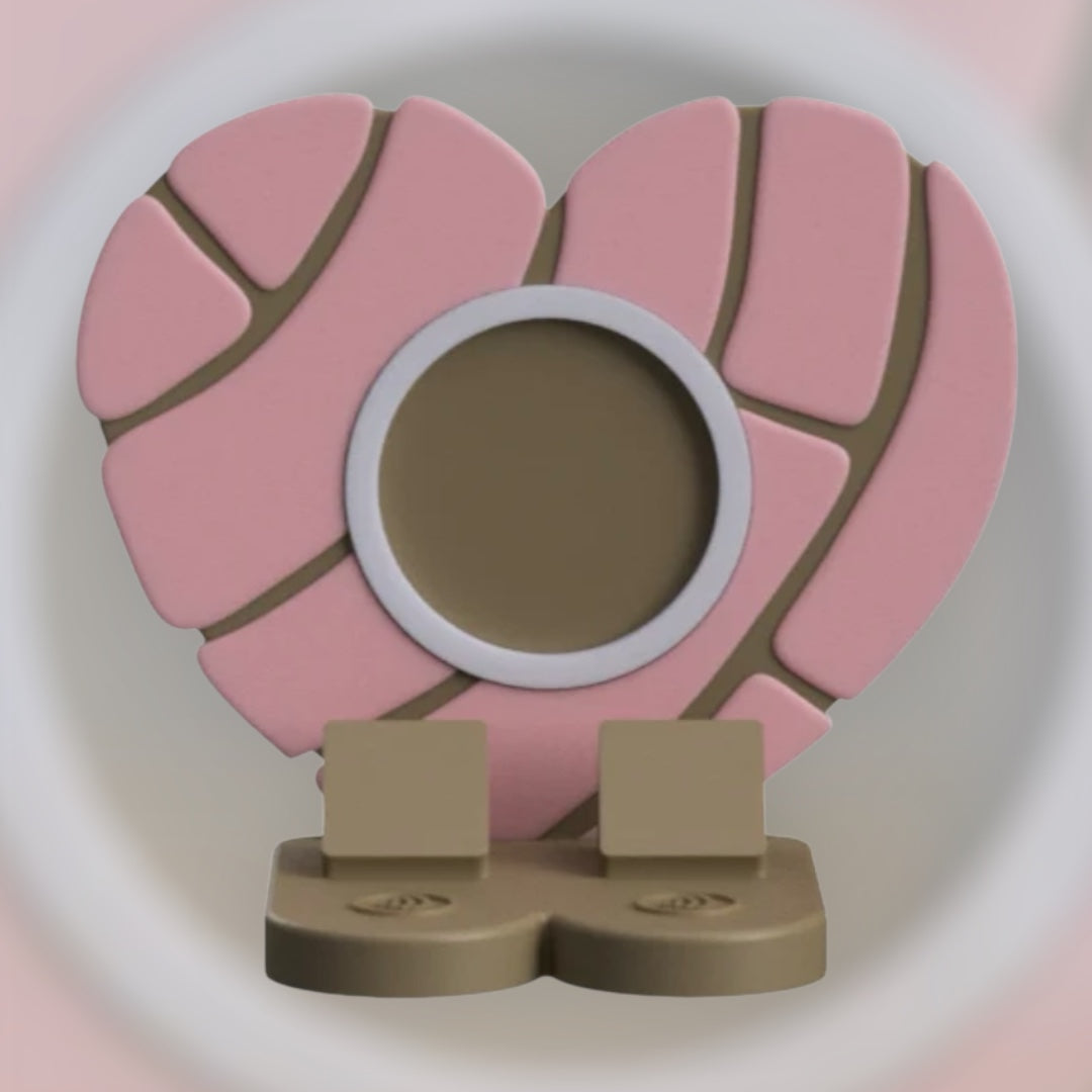 Concha Heart w/ Circle NFC Stand